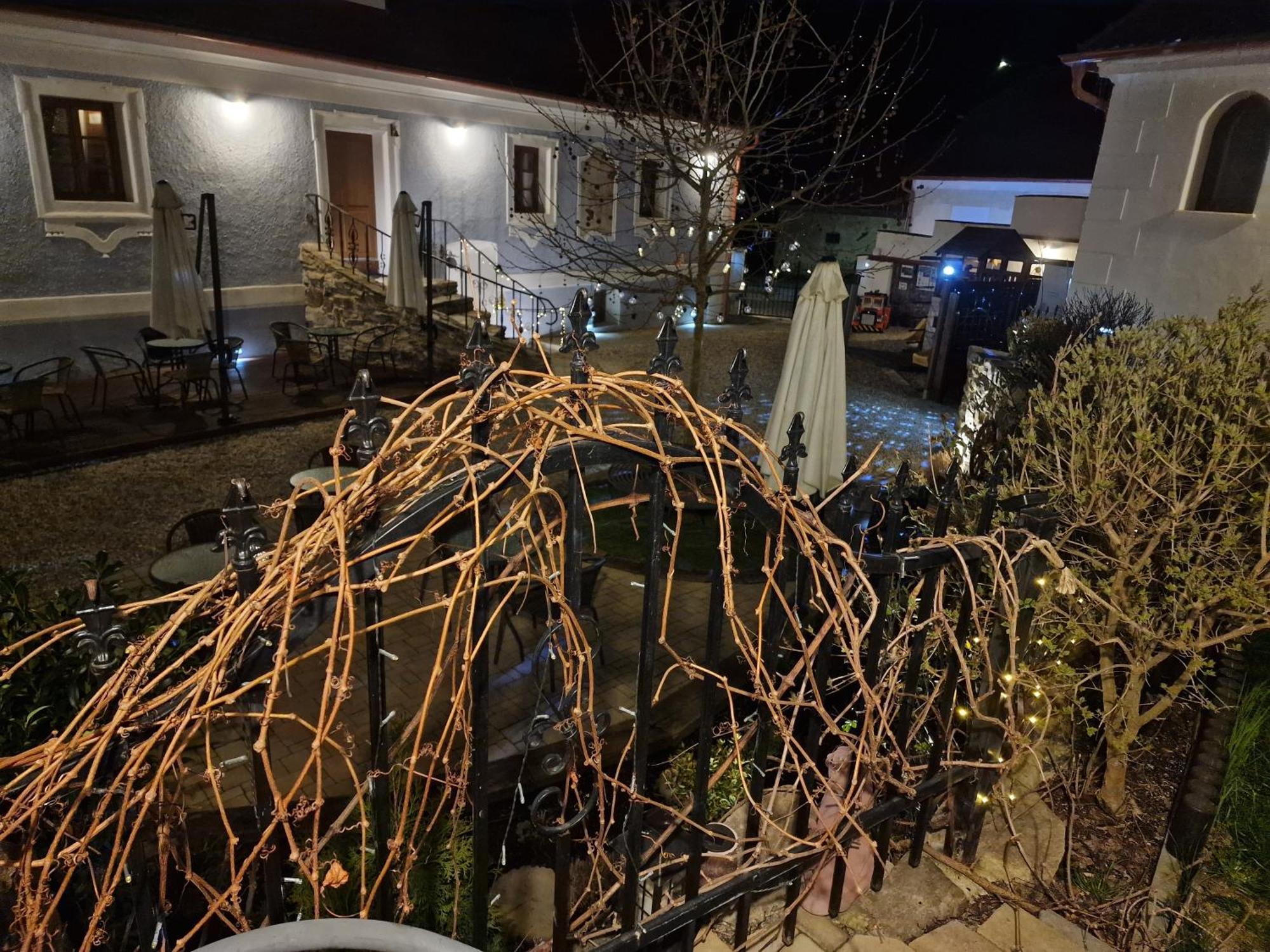 Hotel Baby - mlýn Karolínka Vranov nad Dyjí Exterior foto